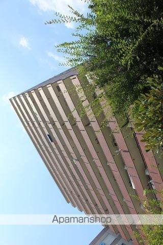 ライオンズマンション新大阪第3の外観写真