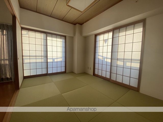 ナイスアーバン秦野の内装写真