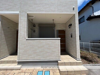 コーポ勢多Ⅷ番館[1LDK/32.44m2]のエントランス1