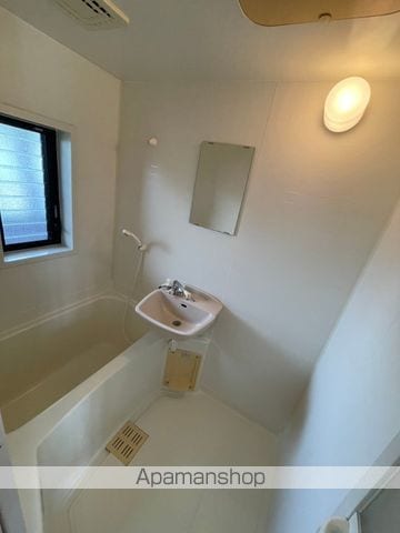 ハイツ遠山IIAの内装写真