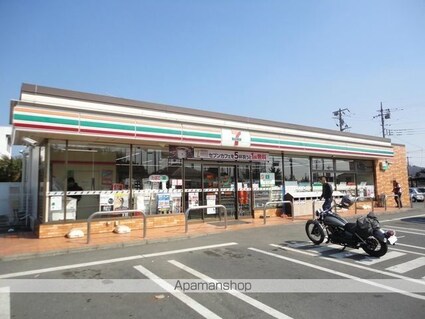 ローズウィンドゥＢ[2LDK/61.76m2]の周辺1