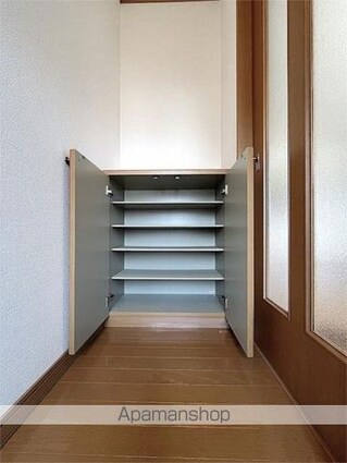 アーバンステージ　ＩＩ[2LDK/59.62m2]の玄関