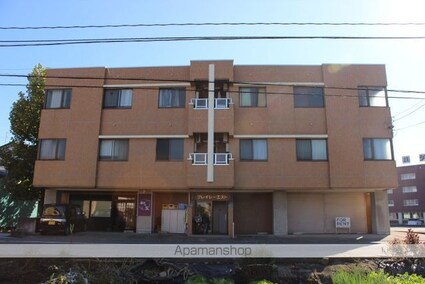 グレイシーエスト[2LDK/57.2m2]の外観4