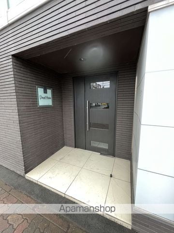 パールハイム桑園の玄関写真