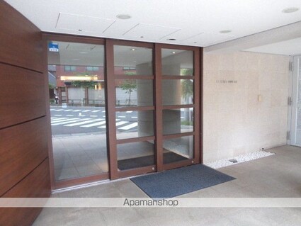 Ｂｒｉｌｌｉａ神楽坂ｉｄ[1R/24.84m2]のエントランス2