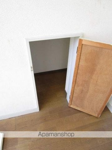 クレセントイーグルの内装写真