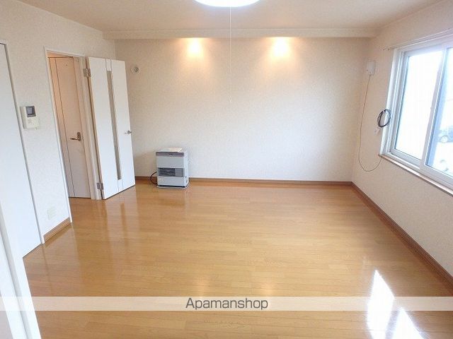 プラタカラN22の内装写真