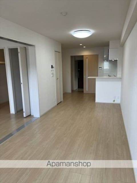 和歌山県和歌山市紀三井寺[2LDK/62.27m2]の共用部2