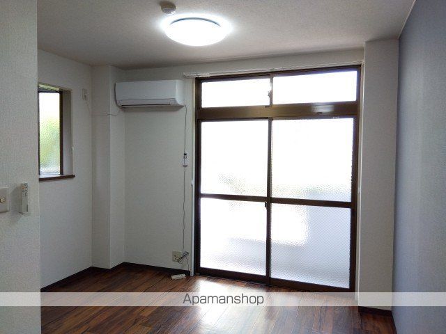サンキャッスル深井の内装写真