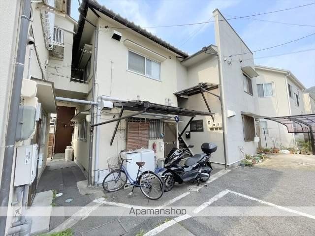 下林アパートB