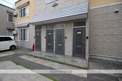 おりーぶＢ[2LDK/58.26m2]のエントランス