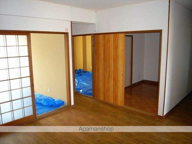 幸和マンションの内装写真