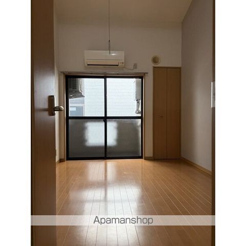 リバティー川名の内装写真