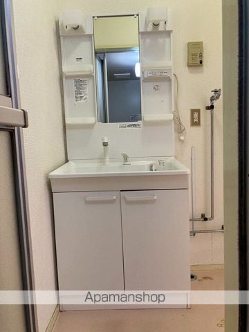 富岡わたなべコーポの内装写真