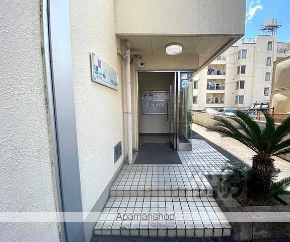 アメニティ京都二番館の玄関写真