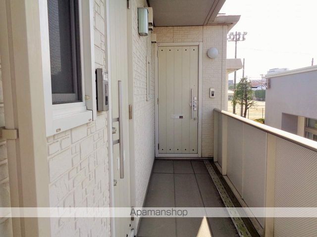 シャーメゾンSK A棟の玄関写真