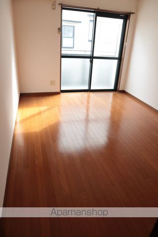 シュライク2000の内装写真