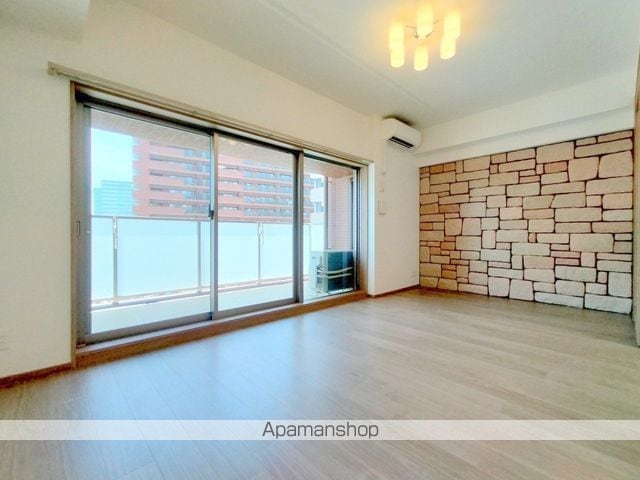 PREGI0阿波座の内装写真