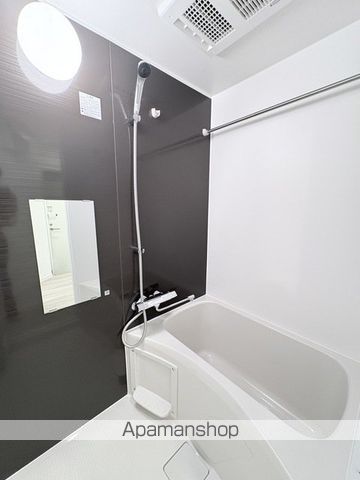 GRIP蓮根の内装写真