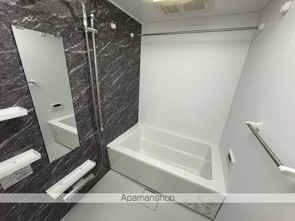 コーポ椛（モミジ）[2LDK/54.55m2]のバス