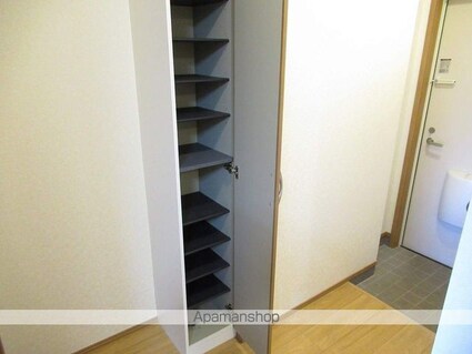 グレイシャス[1LDK/41.8m2]の内装3