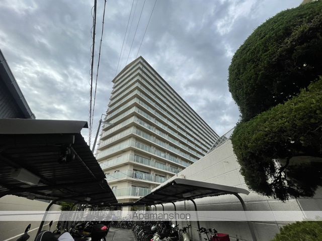 ファミール北大阪リバーサイドの外観写真