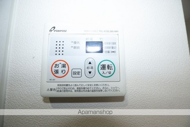 グラシア三川の内装写真