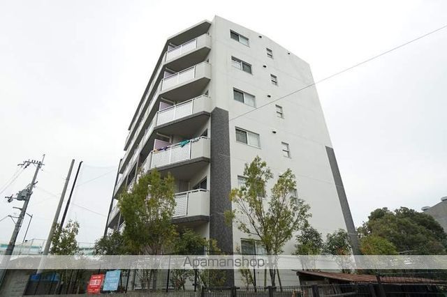 マンションクォーレの外観写真