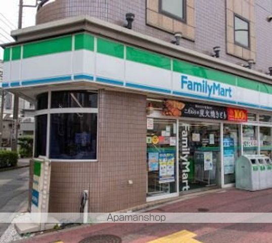 ラティエラ大鳥居の周辺写真