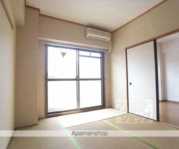 クレセントKYKの内装写真