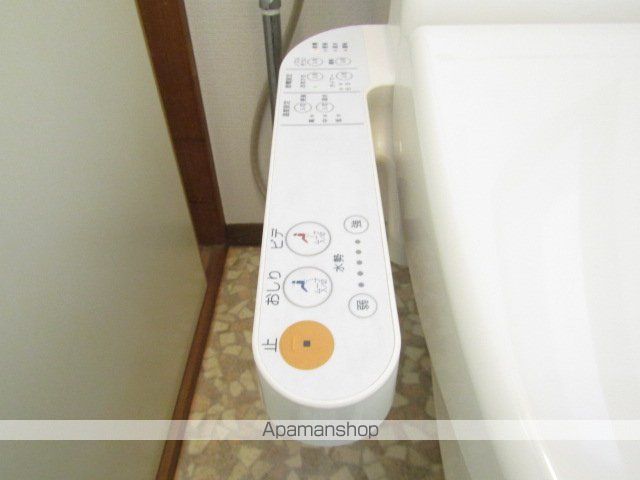 棒屋第2城北ハイツの玄関写真