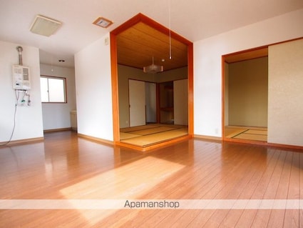 コーポラス外濠[2LDK/58.06m2]のリビング・居間