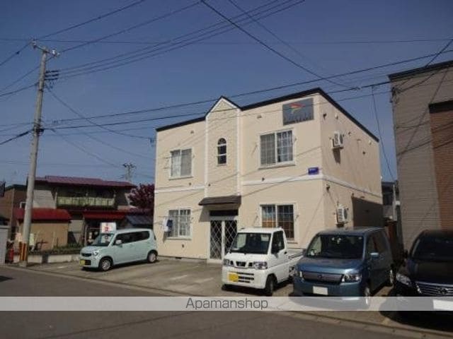 NEST ROOMIIの外観写真