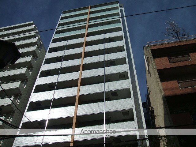 ガーラプレイス新宿御苑の外観写真