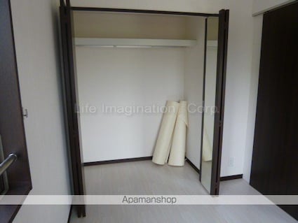 滋賀県栗東市坊袋[1LDK/41.82m2]の収納