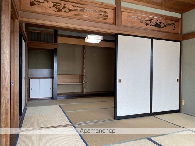 detached 秋田県潟上市天王字ハラヘ52-2

地図を見る