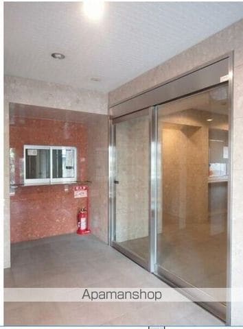 ジュエル荻窪弐番館の玄関写真