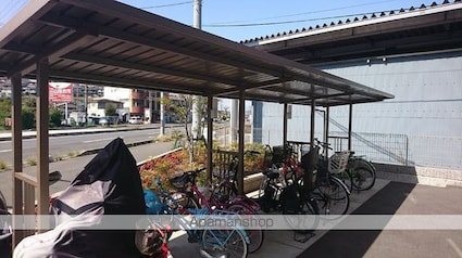 コンフォール[3LDK/72.11m2]の共用部1