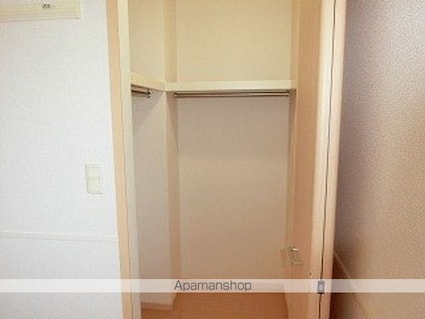 ラグジュアリー・コート[2LDK/57.63m2]の収納