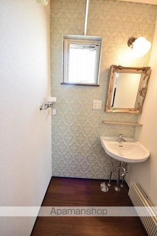 MODERN DECOの内装写真
