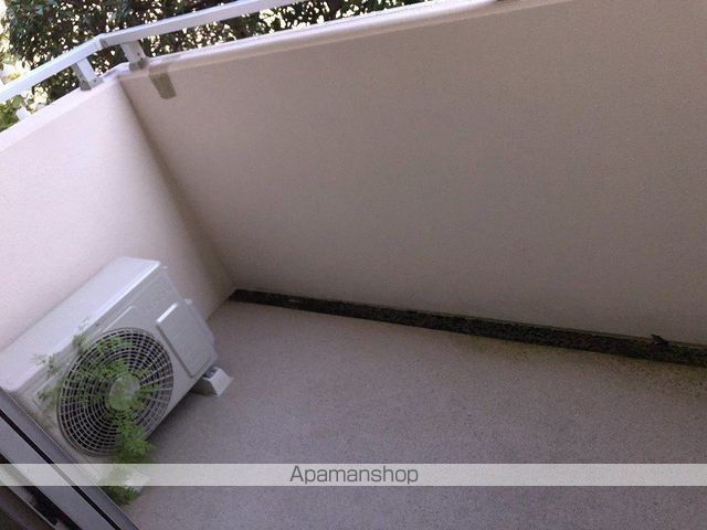 シェルコートの内装写真