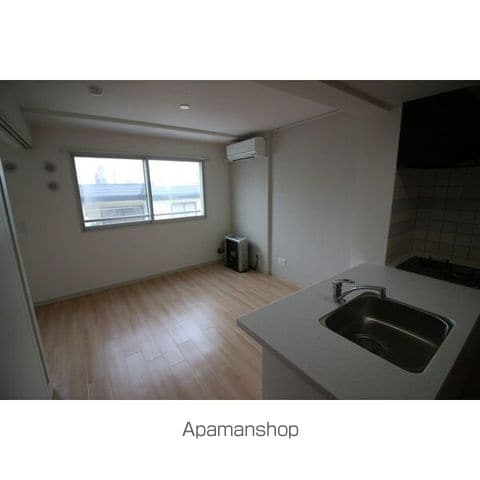 EFFICIENT栄通の内装写真
