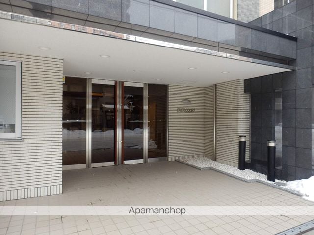 エナコート南円山の玄関写真