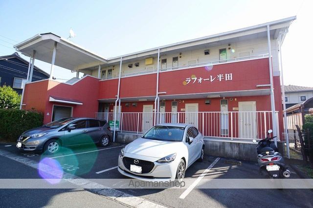 ラフォーレ半田の外観写真