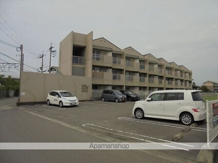 サンコープラザ南出島[1R/24.6m2]の駐車場