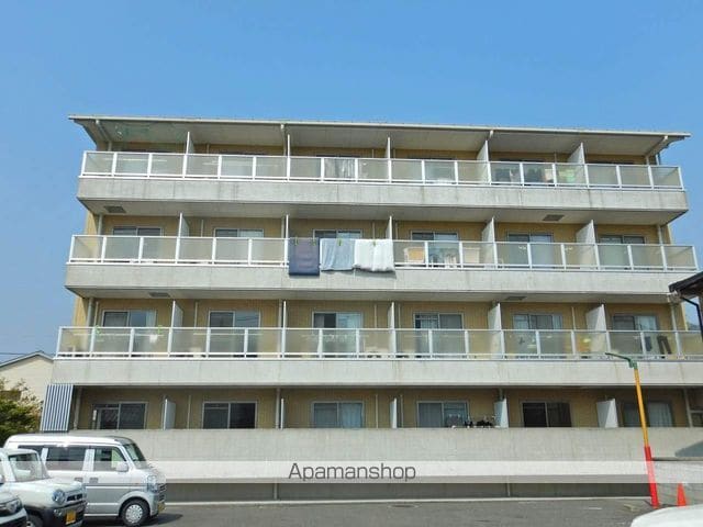 ハッピールーツ沖浜の外観写真