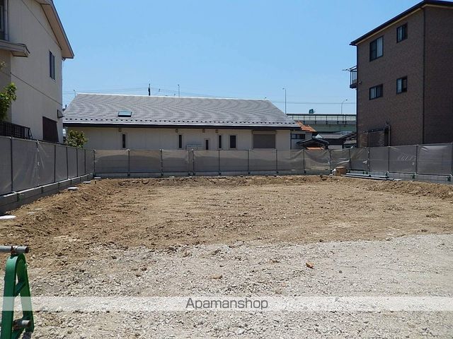 中央本線 勝川駅 徒歩10分 3階建 築10年の外観写真