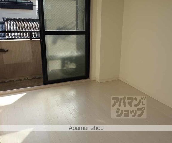 南区八条町マンションの内装写真