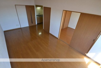 ルナパレスⅢ[2LDK/61m2]のリビング・居間