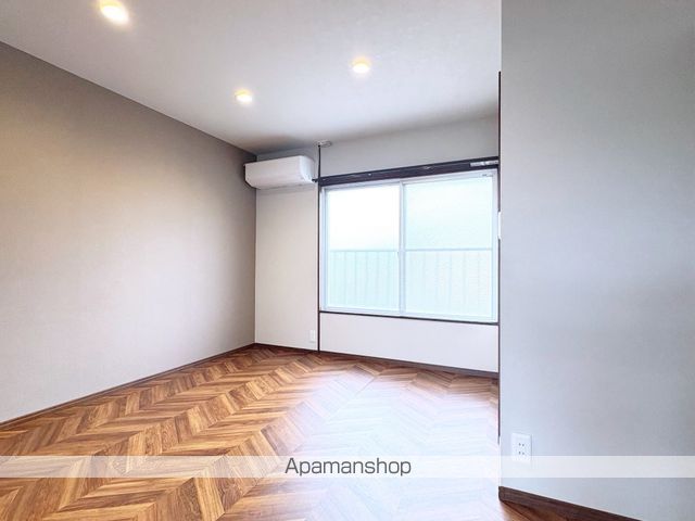マンション司の内装写真